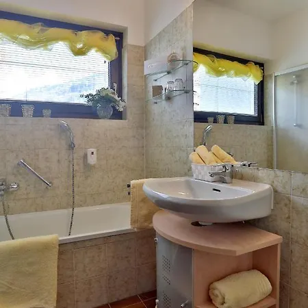 Zanker Hotel 4*